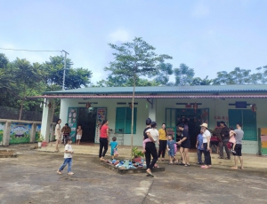 NIỀM VUI NGÀY TỰU TRƯỜNG CỦA CÁC BÉ TRƯỜNG MN VIỆT HỒNG NIỀM VUI NGÀY TỰU TRƯỜNG CỦA CÁC BÉ TRƯỜNG MN VIỆT HỒNG